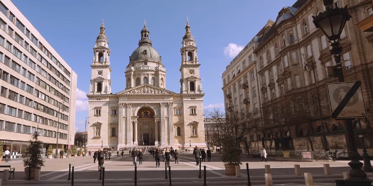 Private Guided City Tour by Car in Budapest, photo 3