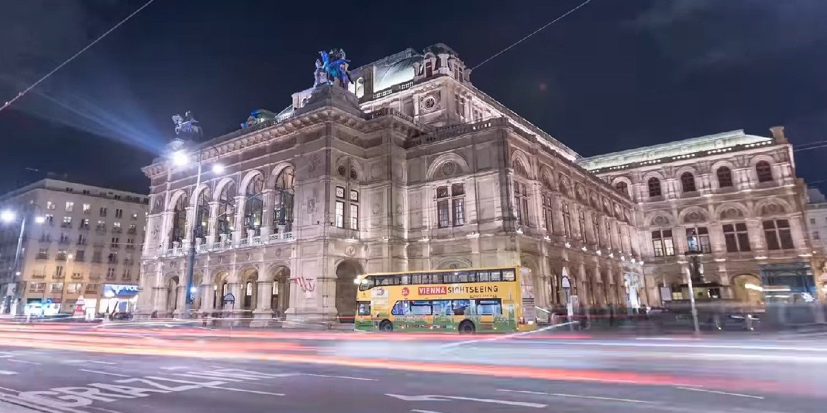 Night Vienna: 1-Hour Audio Guided Tour, photo 1