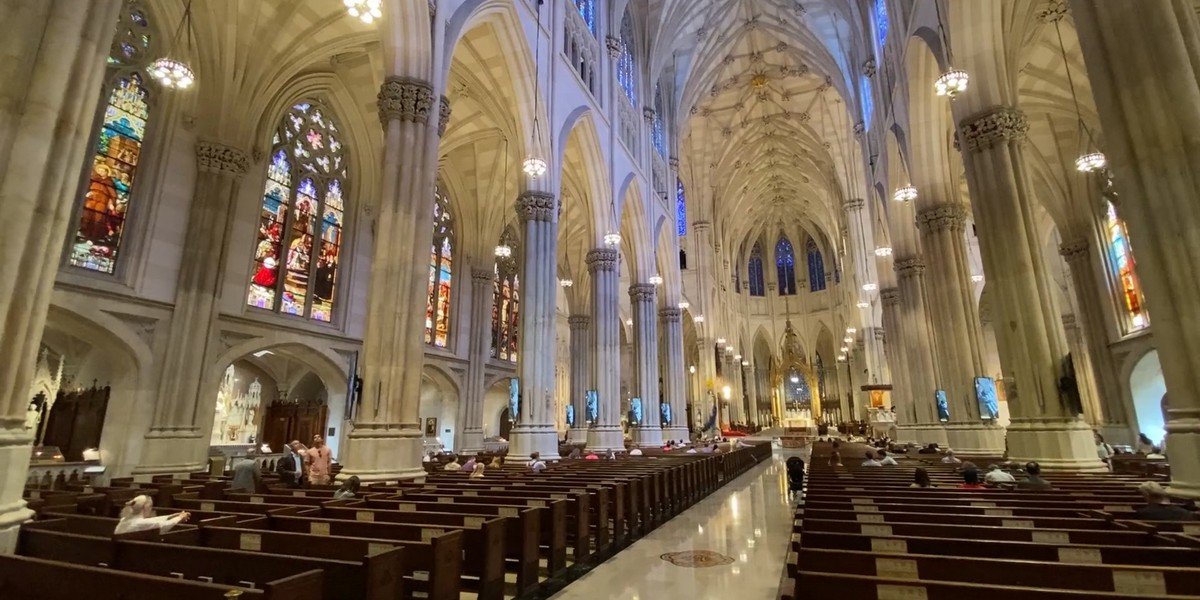 Basilica of St. Patrick's Old Cathedral: Catacombs by Candlelight Guided Tour, photo 2