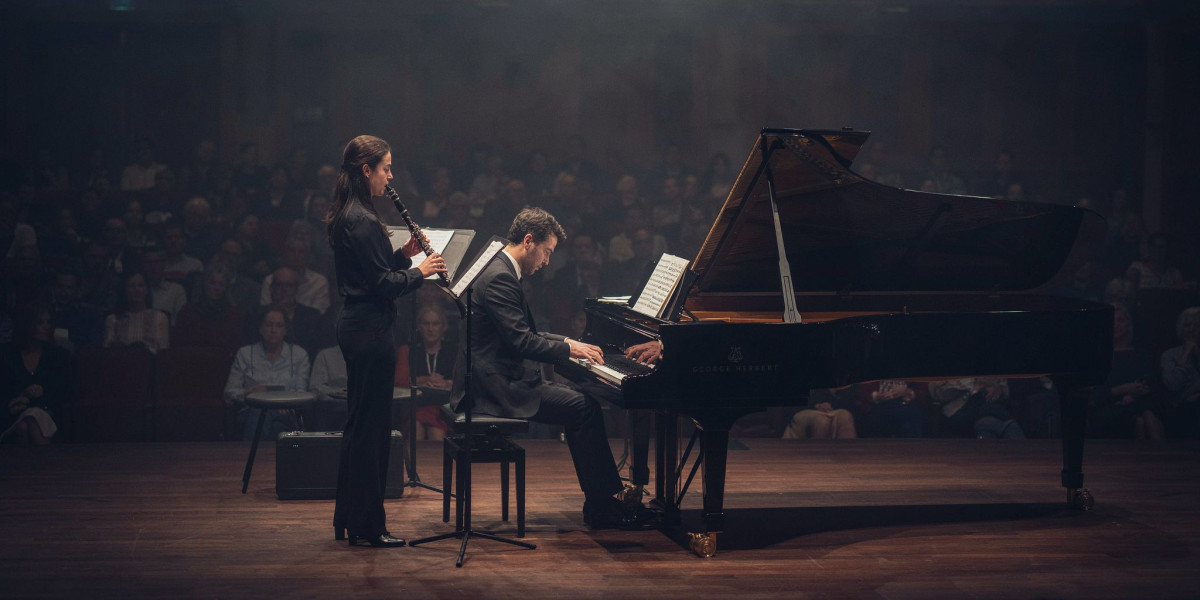 Hattori Foundation early evening concert: George Herbert collaborative piano & Sofia Mekhonoshina clarinet, photo 1