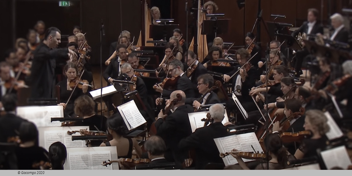 NDR Elbphilharmonie Orchester / Augustin Hadelich / Krzysztof Urbański, photo 1