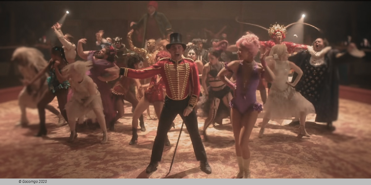 Scene 1 from the show "The greatest musical hits of all times! This is the greatest Show!", photo 1