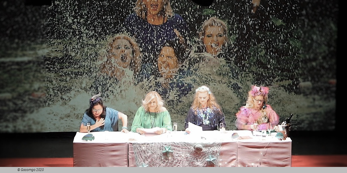 X-Mas at Polly's, photo 1