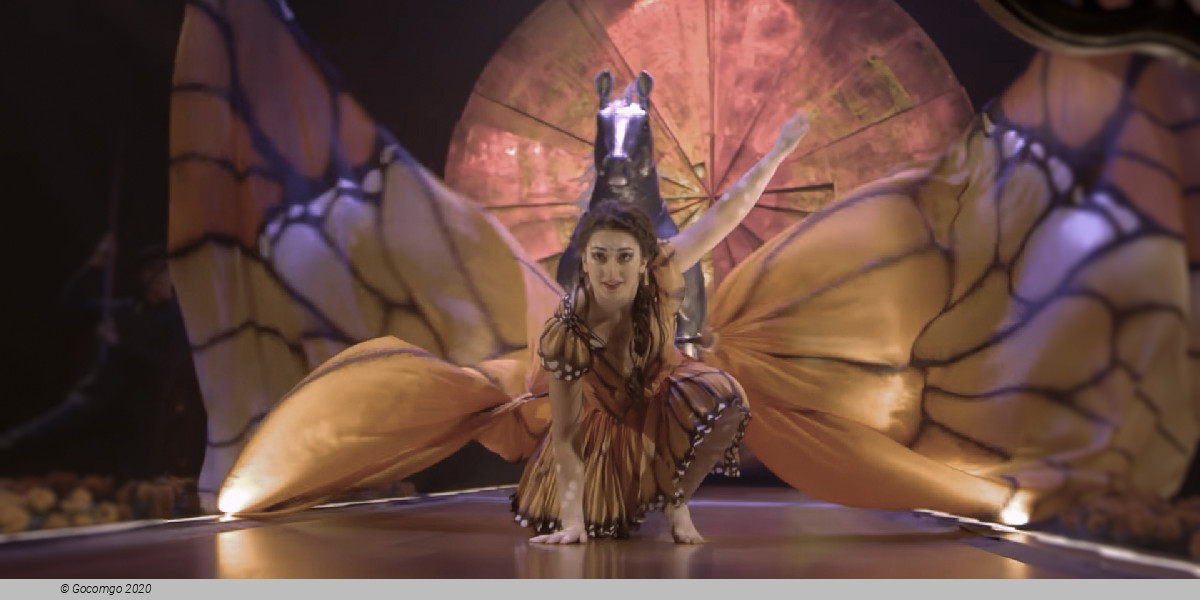 Scene 2 from the show "Luzia" by Cirque du Soleil