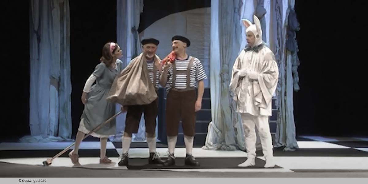 Alice in Wonderland Scene, photo 1