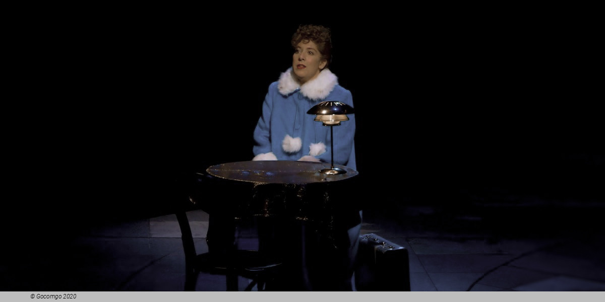 Scene 5 from the musical "Guys and Dolls", photo 6