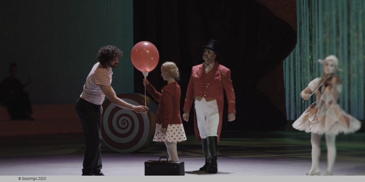 Scene 2 from the show "CircOpera", photo 3