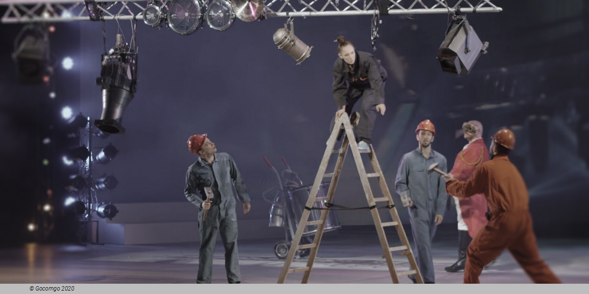 Scene 3 from the show "CircOpera", photo 4