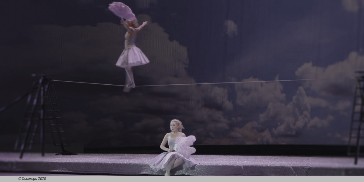 Scene 5 from the show "CircOpera", photo 6