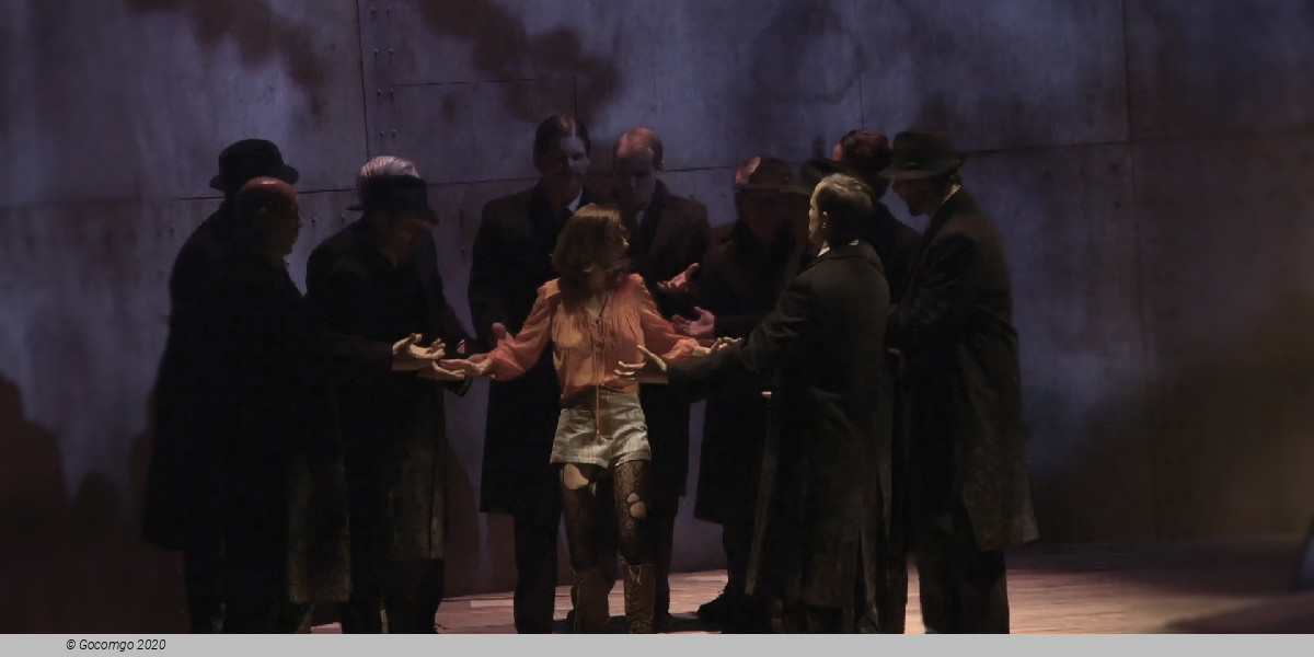 Breaking the Waves, photo 4